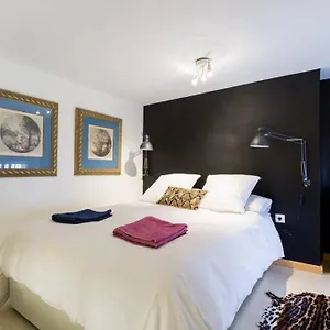 Apartamento Pretty Duplex In Bohemian District-city Center, Sevilha