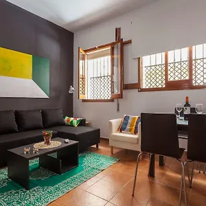 Apartamento My Little Loft In The Heart Of, Sevilha